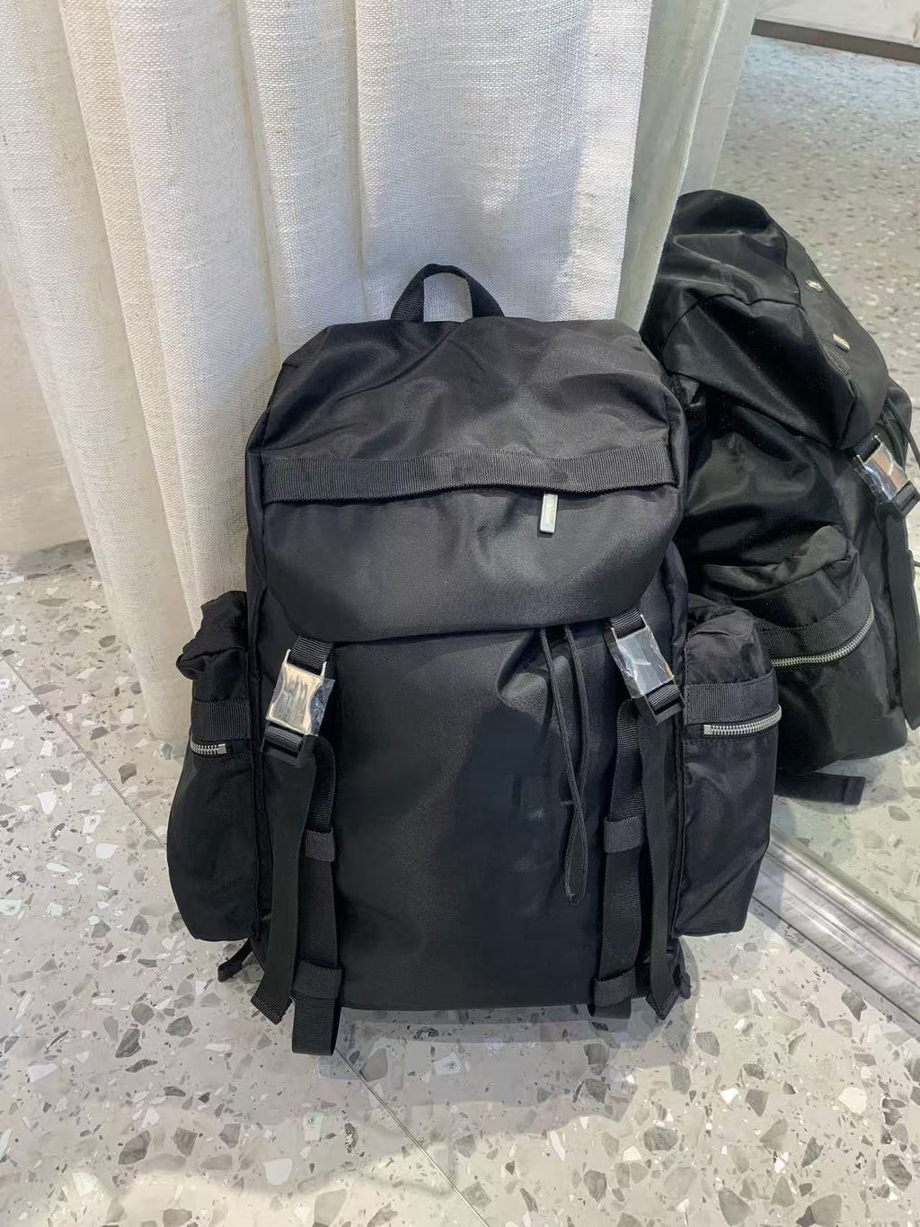 Dual-Compartment 25L Hiking Backpack with Cap